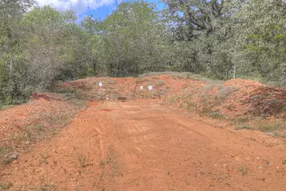 2354 Fm 2438, Seguin, TX 78155 - Photo 17