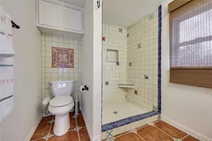 2908 Perry Ln, Austin, TX 78731 - Photo 35