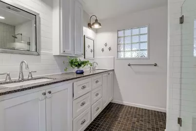 2908 Perry Lane, Austin, TX 78731 - Photo 19