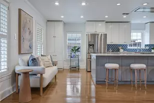 2908 Perry Ln, Austin, TX 78731 - Photo 9