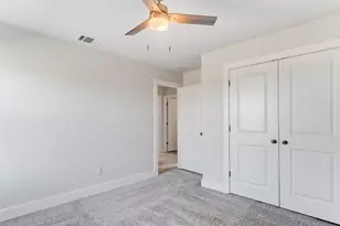 525 Longmount Cv, Liberty Hill, TX 78642 - Photo 33