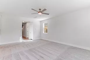 525 Longmount Cv, Liberty Hill, TX 78642 - Photo 5