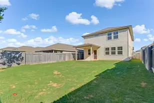 525 Longmount Cv, Liberty Hill, TX 78642 - Photo 37
