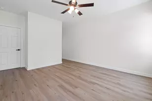 173 Kahalulu Dr, Bastrop, TX 78602 - Photo 9