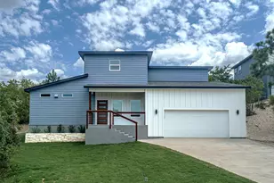 173 Kahalulu Dr, Bastrop, TX 78602 - Photo 1