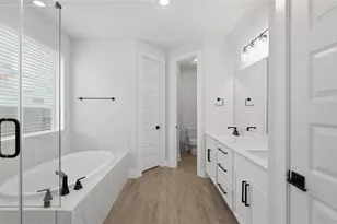 195 Grand Cyn Wy, Kyle, TX 78640 - Photo 23