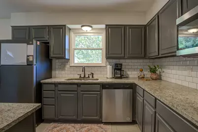 167 Hatcher Avenue, San Antonio, TX 78223 - Photo 7