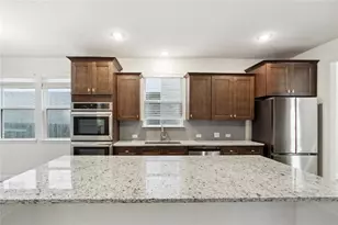 117 Draco St, Georgetown, TX 78628 - Photo 7