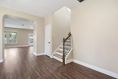2950 E Old Settlers Boulevard #29, Round Rock, TX 78665 - Photo 5
