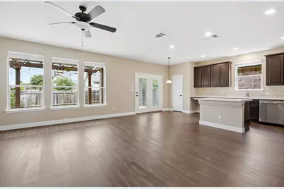 2950 E Old Settlers Boulevard #29, Round Rock, TX 78665 - Photo 11