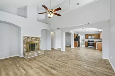 1102 Briscoe Cove, Hutto, TX 78634 - Photo 3