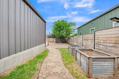 246 Western Avenue, Bertram, TX 78605 - Photo 21