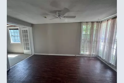 711 W 35th Street #B, Austin, TX 78705 - Photo 9