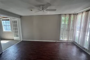 711 W 35th St, Austin, TX 78705 - Photo 9
