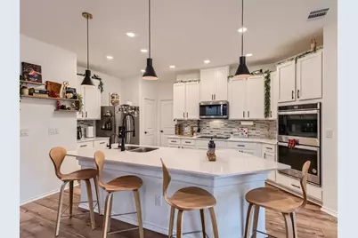 6521 Carriage Pines Drive, Del Valle, TX 78617 - Photo 9