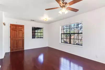 1903 E 20th Street, Austin, TX 78722 - Photo 3