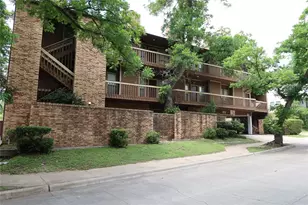 612 Park Pl, Austin, TX 78705 - Photo 3