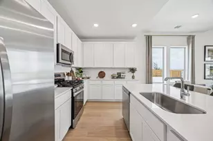 309 Sepulveda St, Hutto, TX 78634 - Photo 9