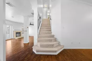 12800 Meehan Dr, Austin, TX 78727 - Photo 5