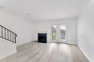 2018 W Rundberg Ln, Austin, TX 78758 - Photo 3