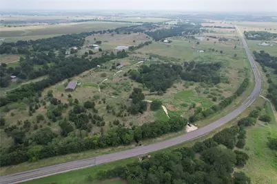 240 Cummings Road, Thorndale, TX 76577 - Photo 3