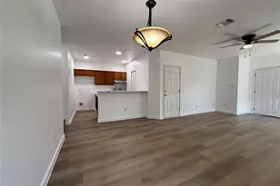 1621 Parkfield Cir, Round Rock, TX 78664 - Photo 5