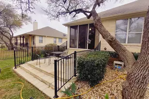 416 Brazos Dr, Georgetown, TX 78628 - Photo 23