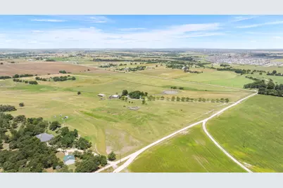 100 Rundberg Drive, Jarrell, TX 76537 - Photo 13