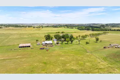 100 Rundberg Drive, Jarrell, TX 76537 - Photo 25