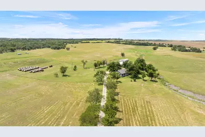 100 Rundberg Drive, Jarrell, TX 76537 - Photo 27
