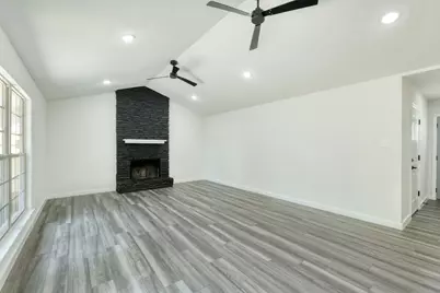 1702 Wagon Gap Drive, Round Rock, TX 78681 - Photo 7