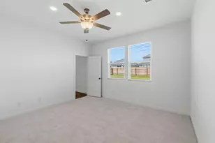 113 Lindheimer Ln, San Marcos, TX 78666 - Photo 9