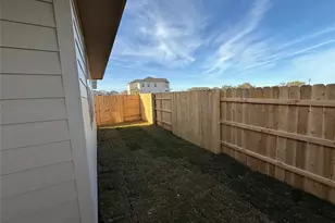 141 Knockout Rose Dr, San Marcos, TX 78666 - Photo 27