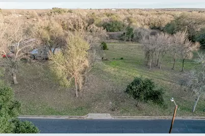 Lot 3 E Alamo Street, Elgin, TX 78621 - Photo 7