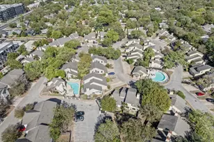 512 Eberhart Ln, Austin, TX 78745 - Photo 27