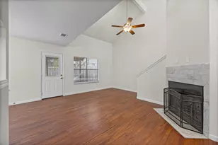 512 Eberhart Ln, Austin, TX 78745 - Photo 5