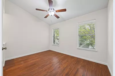 512 Eberhart Lane #1402, Austin, TX 78745 - Photo 15