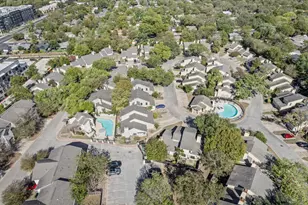 512 Eberhart Ln, Austin, TX 78745 - Photo 27