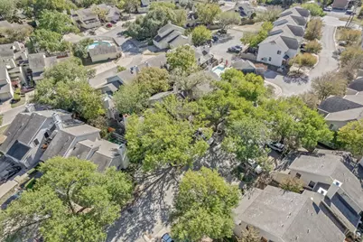 512 Eberhart Lane #1402, Austin, TX 78745 - Photo 29