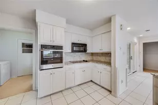 21407 High Dr, Lago Vista, TX 78645 - Photo 17