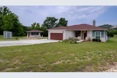 202 Falling Oak Drive, Blanco, TX 78606 - Photo 3