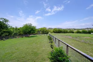 202 Falling Oak Dr, Blanco, TX 78606 - Photo 25