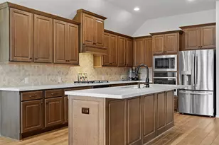405 Glen Arbor Dr, Liberty Hill, TX 78642 - Photo 9