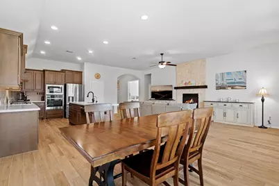 405 Glen Arbor Drive, Liberty Hill, TX 78642 - Photo 13