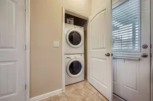 403 Katmai Cir, Pflugerville, TX 78660 - Photo 15