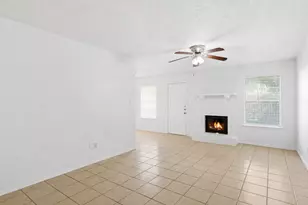 2412 Burleson Ct, Austin, TX 78741 - Photo 3