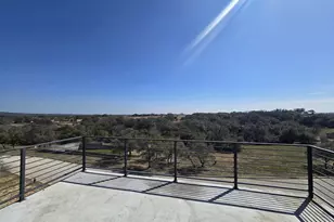 2425 Bruin Dr, Spicewood, TX 78669 - Photo 7