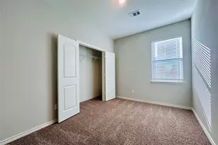 401 Liberty Meadows Dr, Liberty Hill, TX 78642 - Photo 13