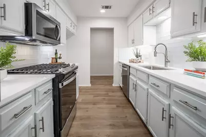 5720 Shreveport Drive, Austin, TX 78727 - Photo 11