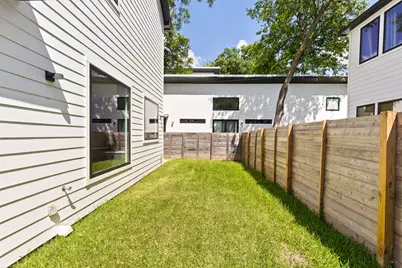 2717 Lyons Road #1, Austin, TX 78702 - Photo 17